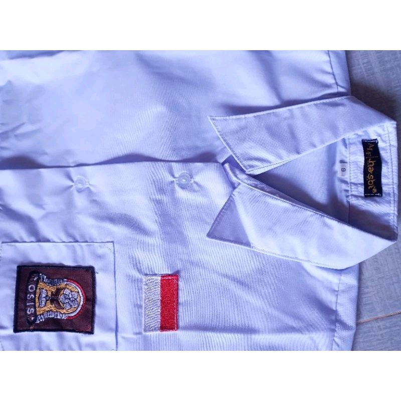 

BAJU SERAGAM SMA LENGAN PANJANG DAN PENDEK