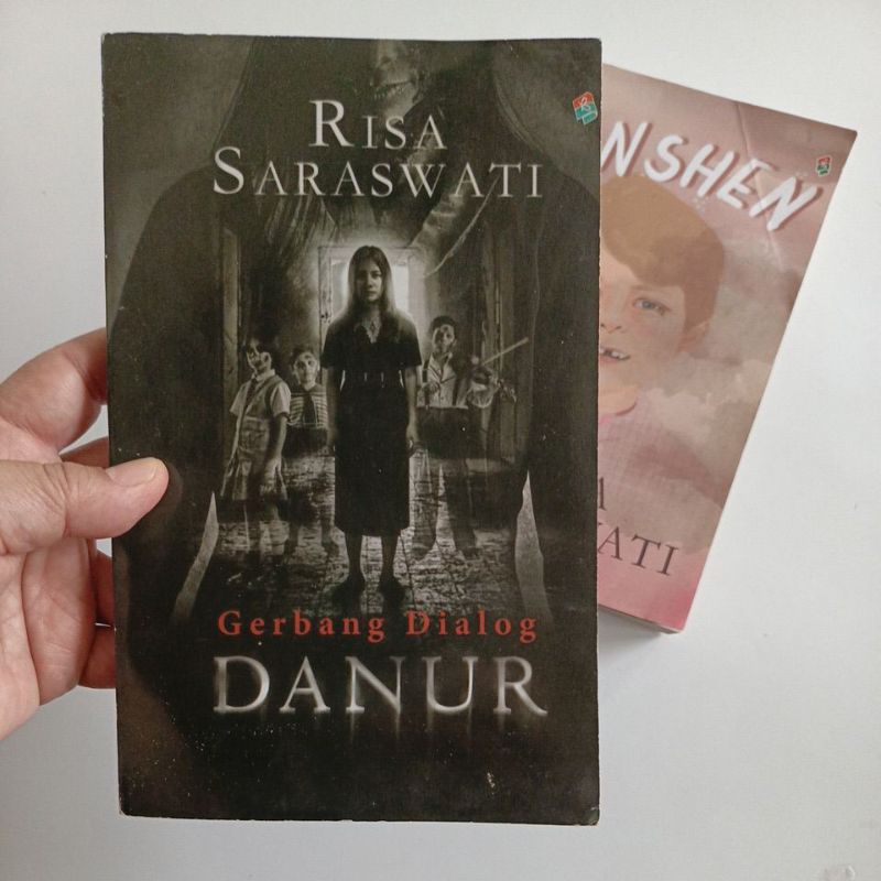 preloved second buku risa saraswati janshen dan gerbang dialog danur