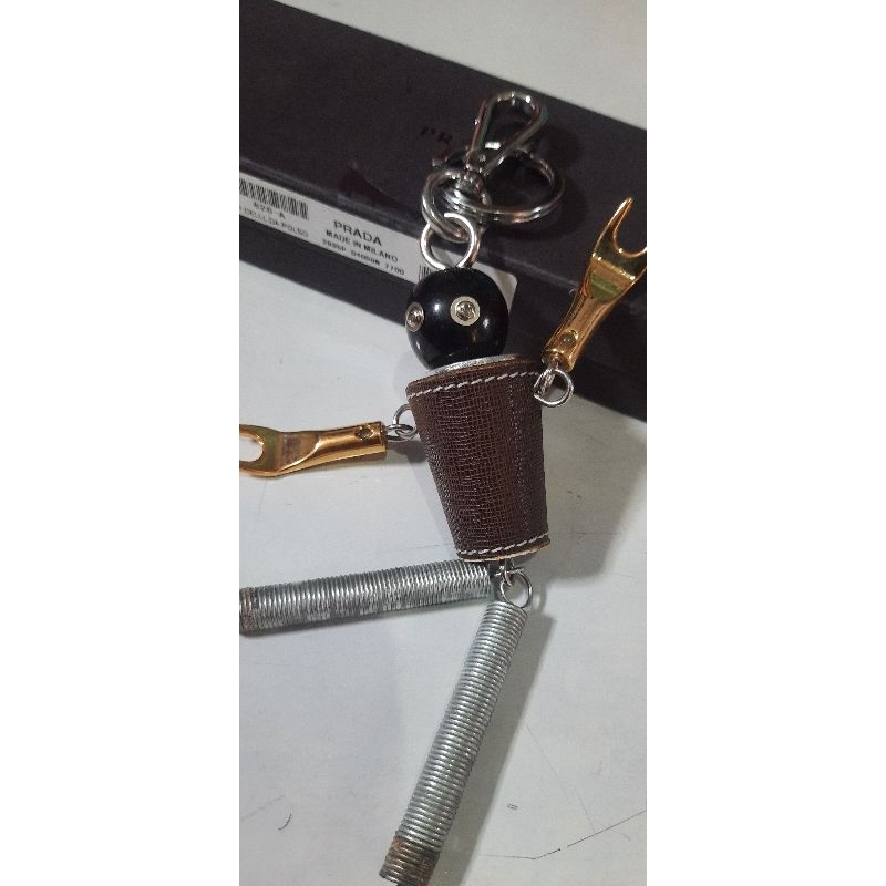Gantungan Kunci & Tas Prada Key Chain-RobotOriginal Made In Milanokondini NOSKelengkapan ada Box