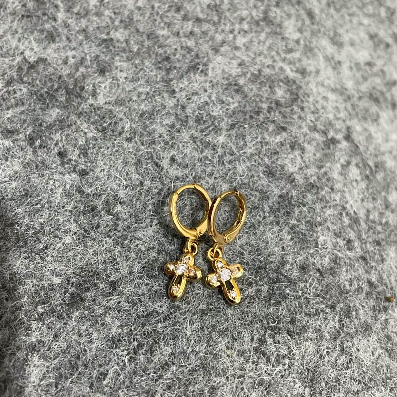 Anting Jepit Salib Fleksibel - Yaxiya Jewelry 18K