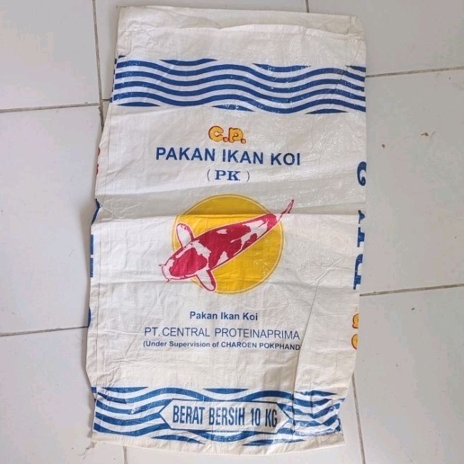 

Karung laminasi, karung plastik, karung koi 10Kg