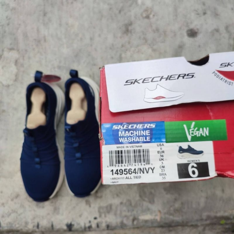 Skechers Arch Fit