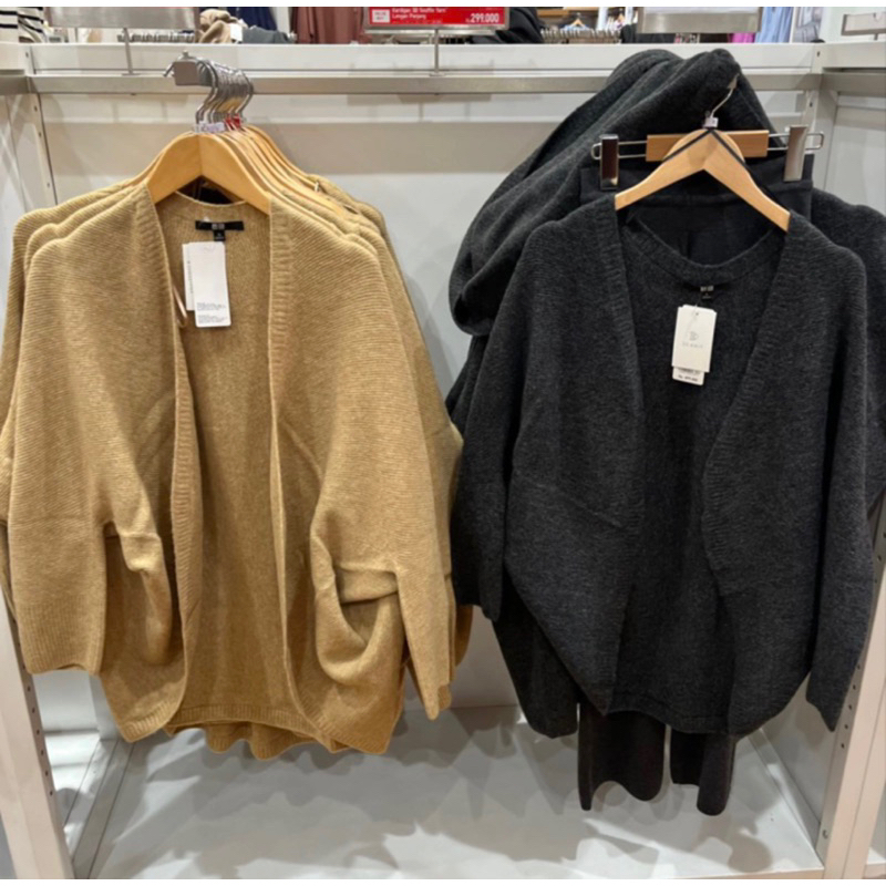 Kardigan rajut 3D souffle yarn lengan panjang uniqlo