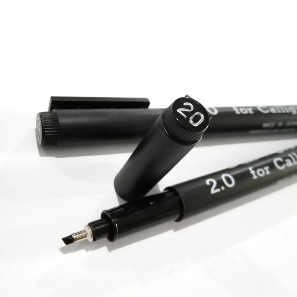 

CALLIGRAPHY PEN / PEN KALIGRAFI / SPIDOL KALIGRAFI / BOLPOINT KALIGRAFI SNOWMAN 2.0