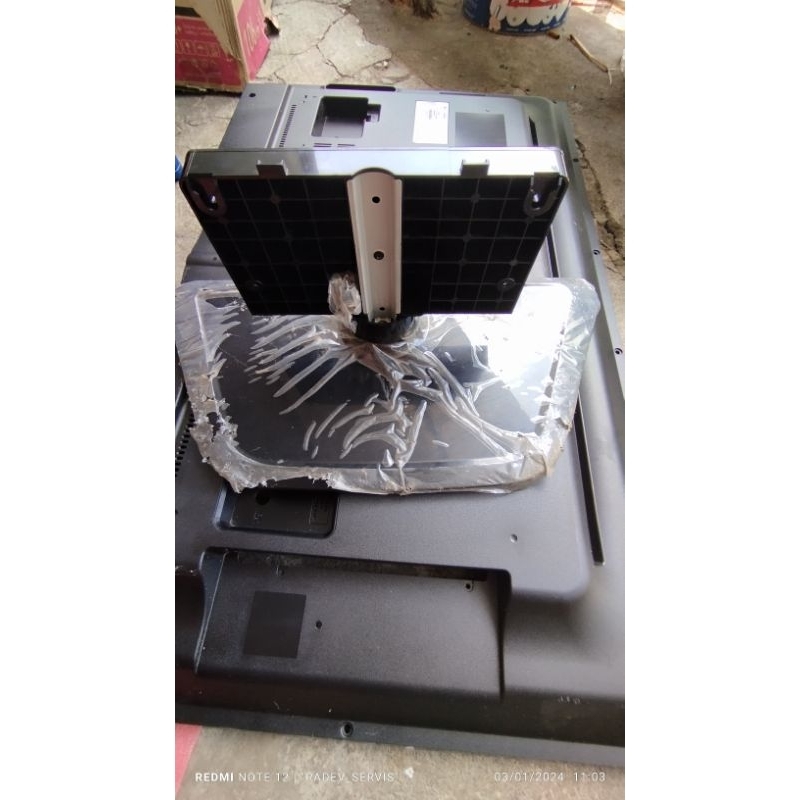 stand kaki tv led LG 43LN5400