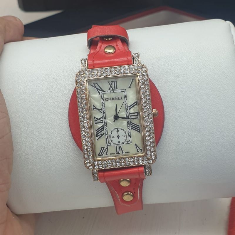 Jam Tangan Chanel Diamond Wanita