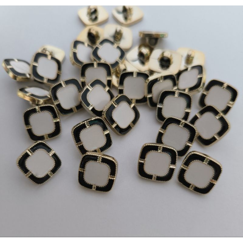 144 Pcs Kancing Mutiara Kotak datar Putih list Hitam  15 mm