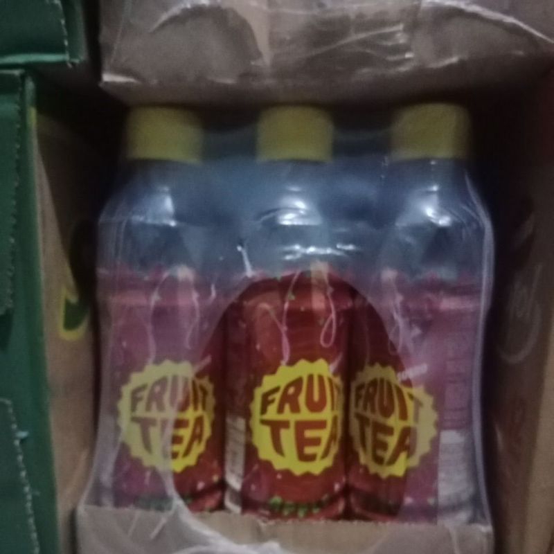 

Fruit Tea Botol 350 ML isi 12pcs