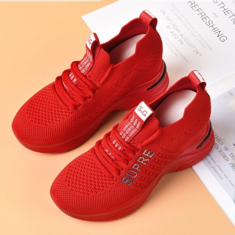 Fashion Sepatu Sport Tinggi Wanita Merah Putih Import