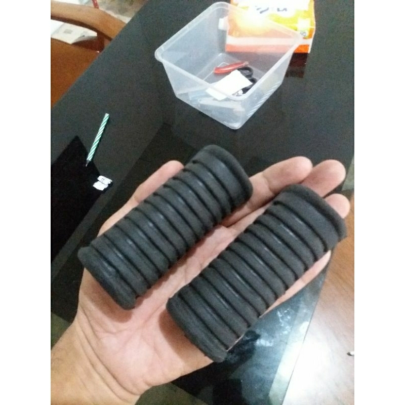 karet postep depan grand prima supra 125 karbu