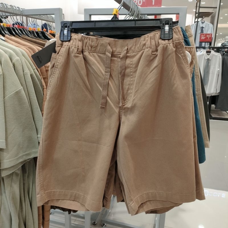 DETAILS celana cowok pendek polos