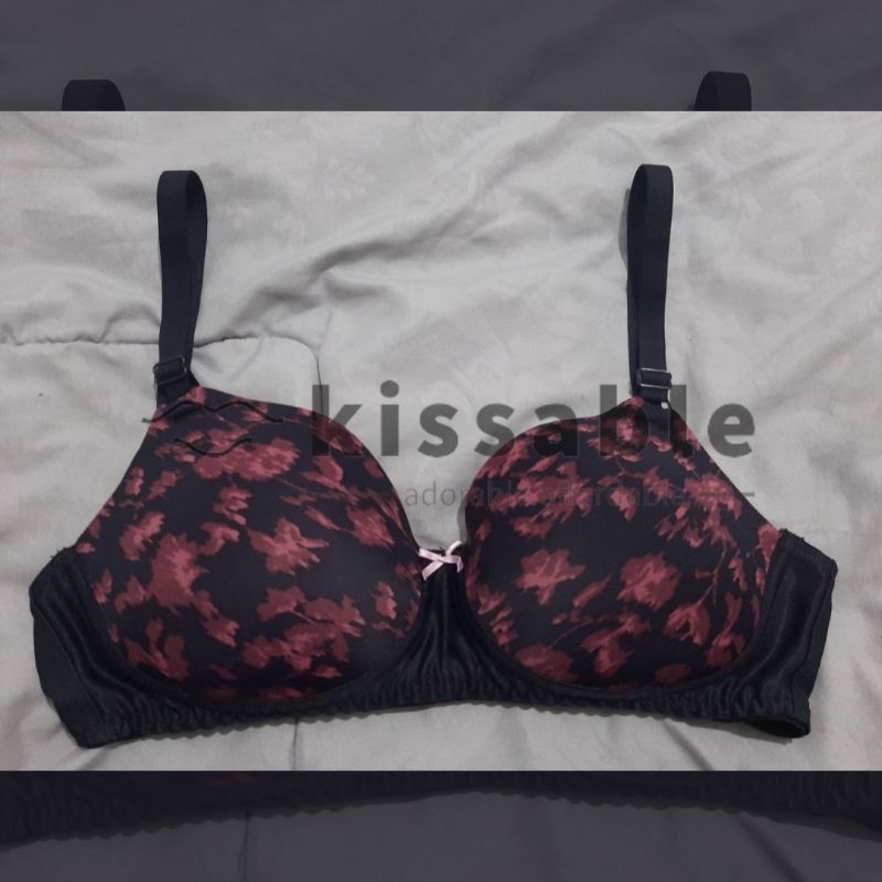 Bra Kualitas Export - BH Tanpa Kawat | Branded