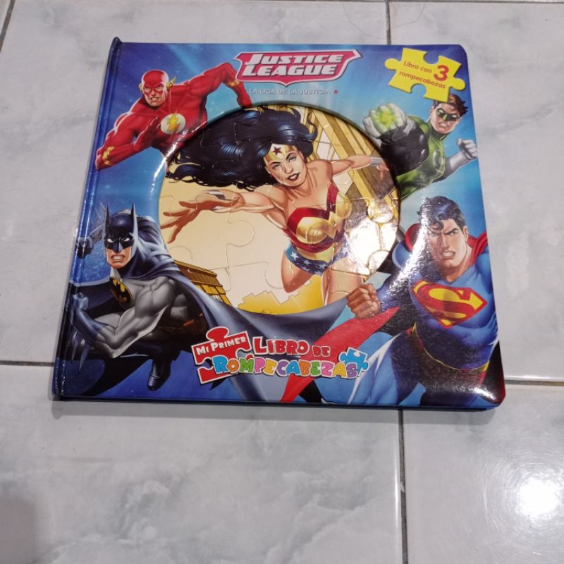 mainan puzzle superman