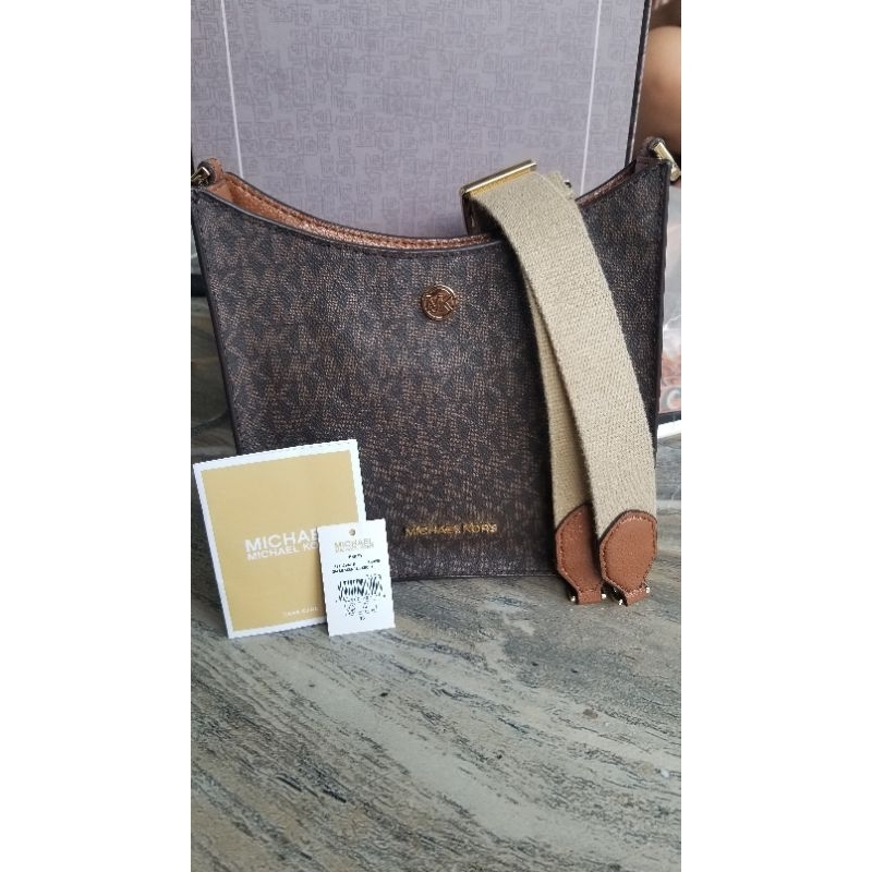 preloved mk briley signatur brown