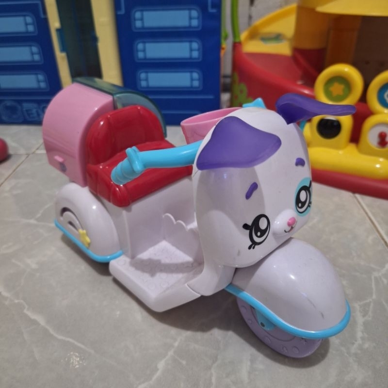 Preloved Original Kindi Kids Scooter by Mose Mainan Boneka Anak Mellchan Baby Alive