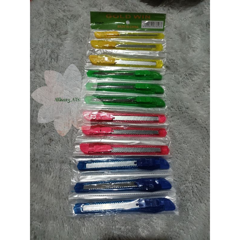 

Cutter/Pemotong Kertas/Cutter kecil Tajam