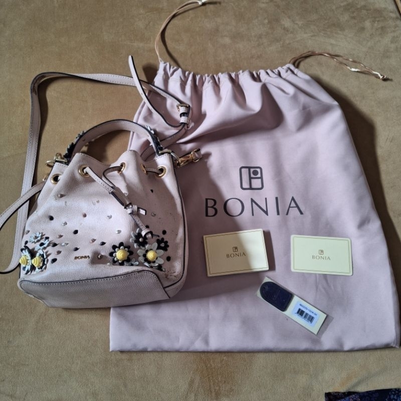 preloved tas bonia