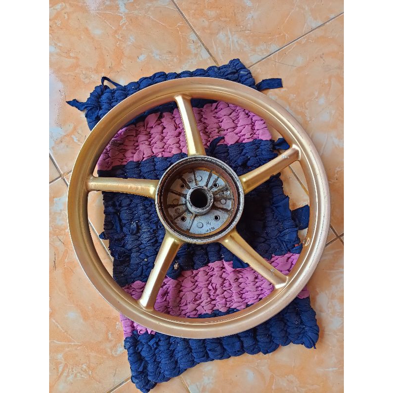 velg belakang rcb uk160 original bekas repair an