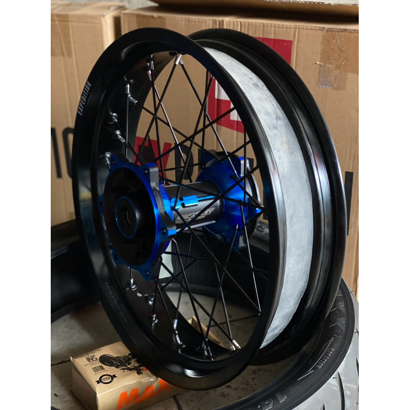 Wheelset Yamaha WR 155 Supermoto Expedition Tromol Scarlet