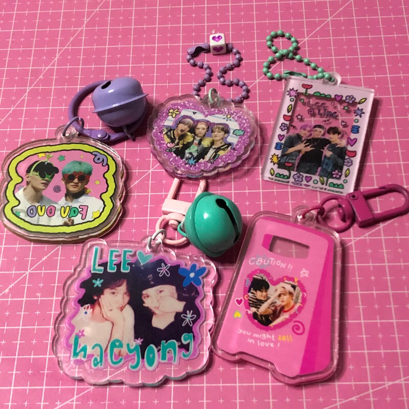 preloved keychain NCT: mark, taeyong, haechan