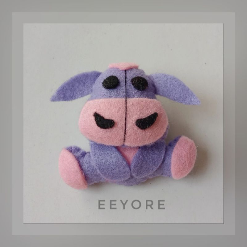 gantungan kunci / magnet kulkas flanel eeyore