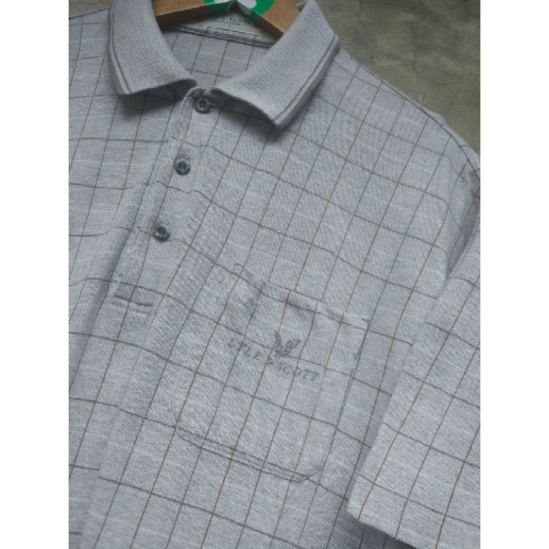 kaos kerah polo shirt lyle and scott plaid pocket size L