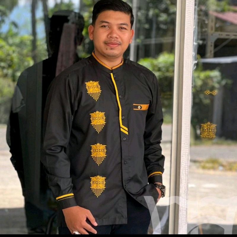 Baju koko bordir motif pintu Aceh
