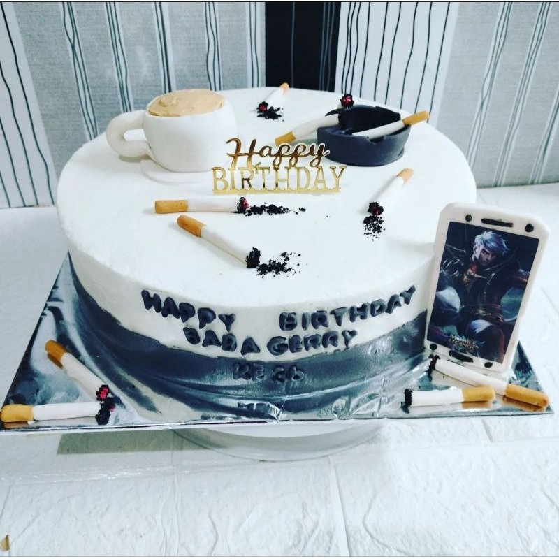 

KUE ULANG TAHUN COSTUME / CAKE ULTAH / BIRTHDAY CAKE