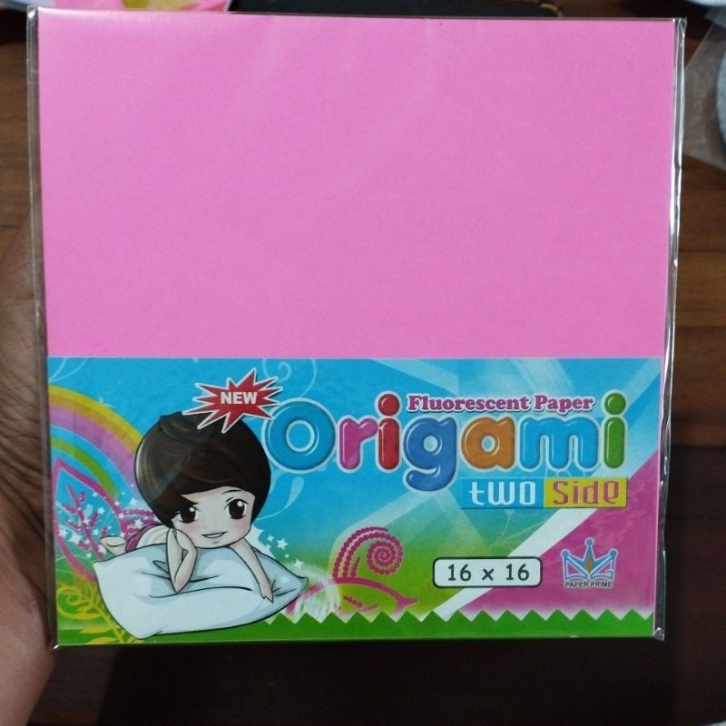 

Kertas Origami UK. 16x16 cm