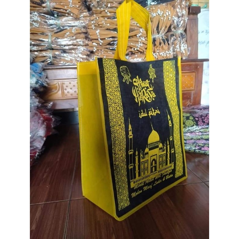 

(1lusin/12pcs)tas parsel LEBARAN IDUL FITRI TEBAL