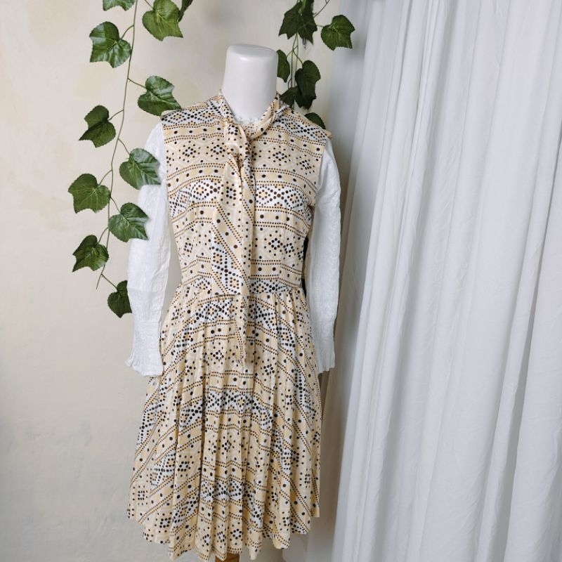 Preloved P❤️ Mantan Bukan Baru YE7 Micalady Tokyo Jonathan Logan New York dress wanita kuning coklat