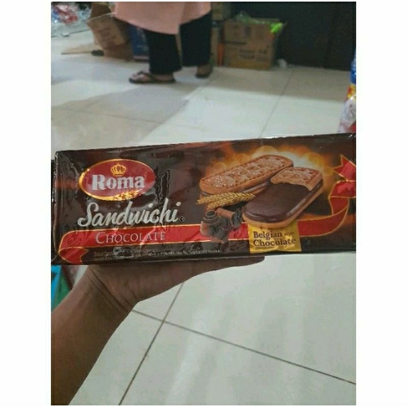 

ROMA SANDWICH COKELAT 189 Gram