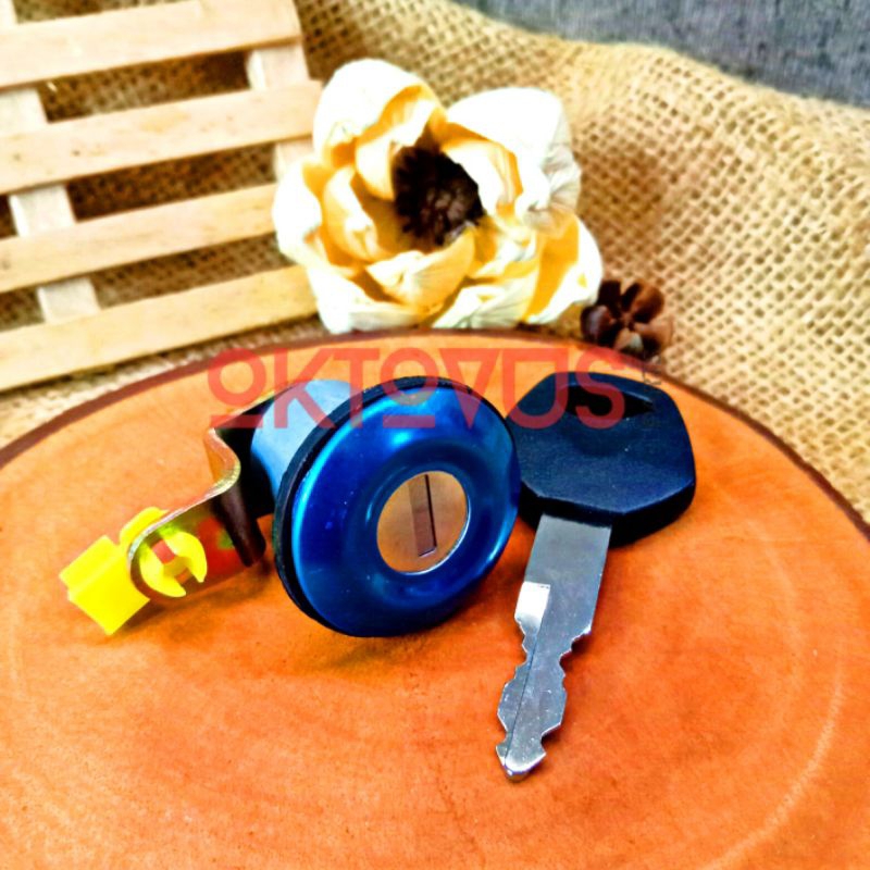 DOOR KEY L300 KUNCI PINTU MOBIL