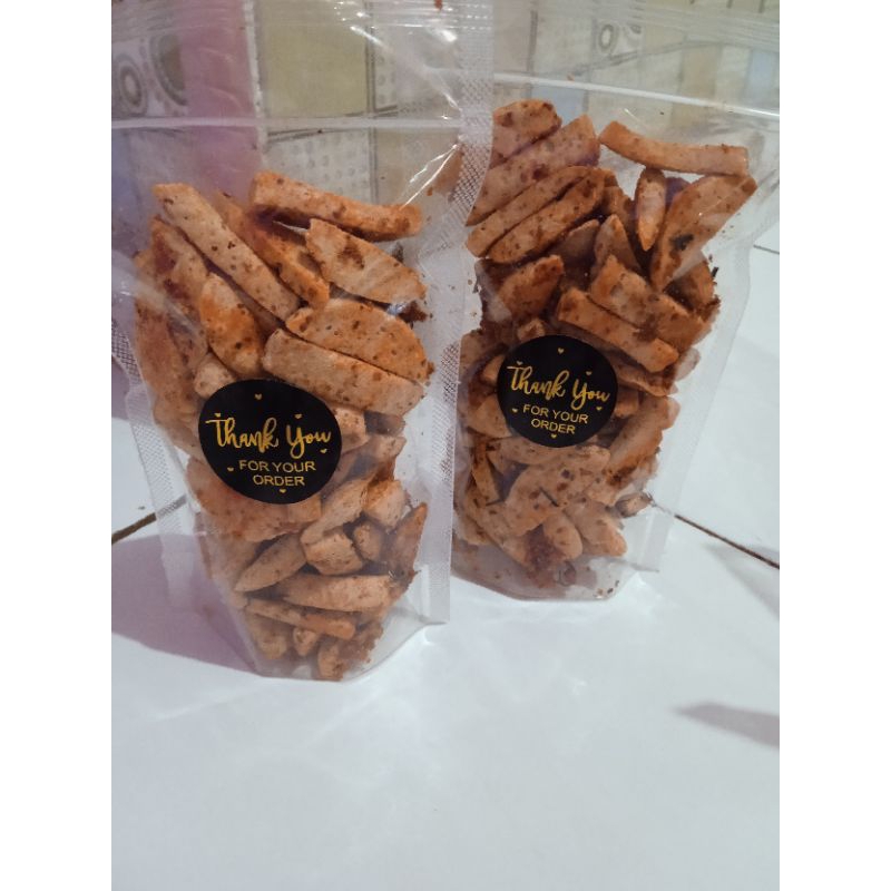 

cemilan basreng+ kerupuk seblak kering+ macaroni bantet