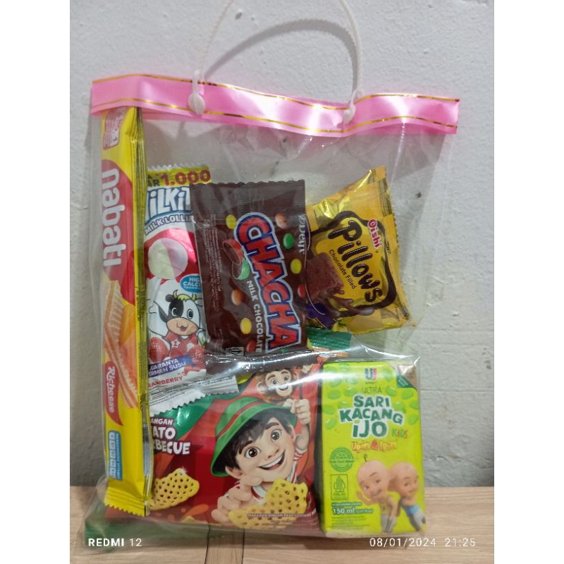 

paket snack ulang tahun souvernir ulang tahun/ hampers ulang tahun