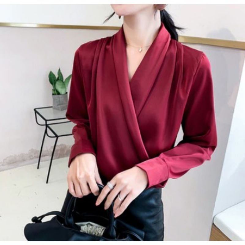 Ivy Blouse Satin Top / Atasan Wanita Blouse Satin