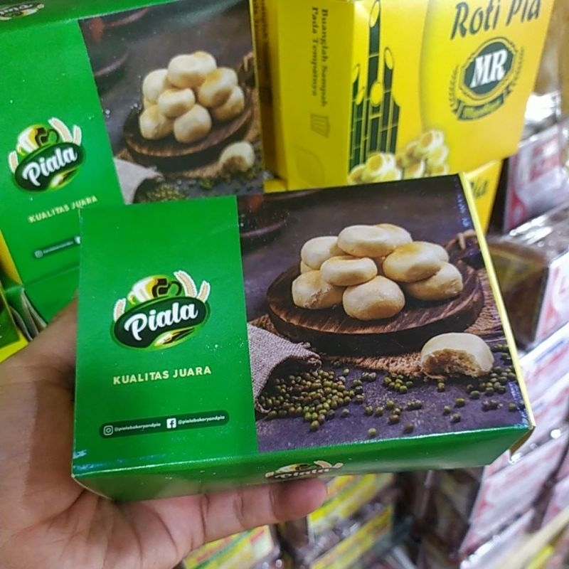 

BAKPIA BASAH KACANG HIJAU OLEH - OLEH KHAS BLITAR