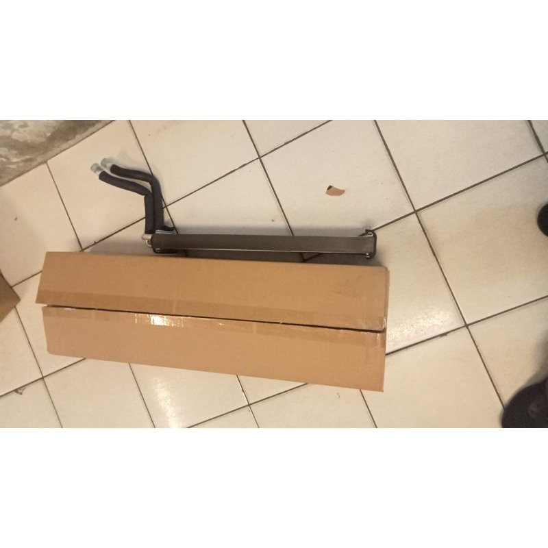 evaporator evaporator ac Hiace belakang
