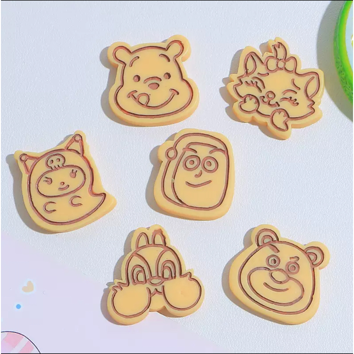Mini Clay / Resin Disney Cookies (4 pcs random)