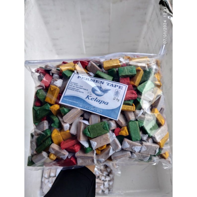 

PERMEN TAPE PREMIUM 500 GRAM ISI 27O BIJIAN