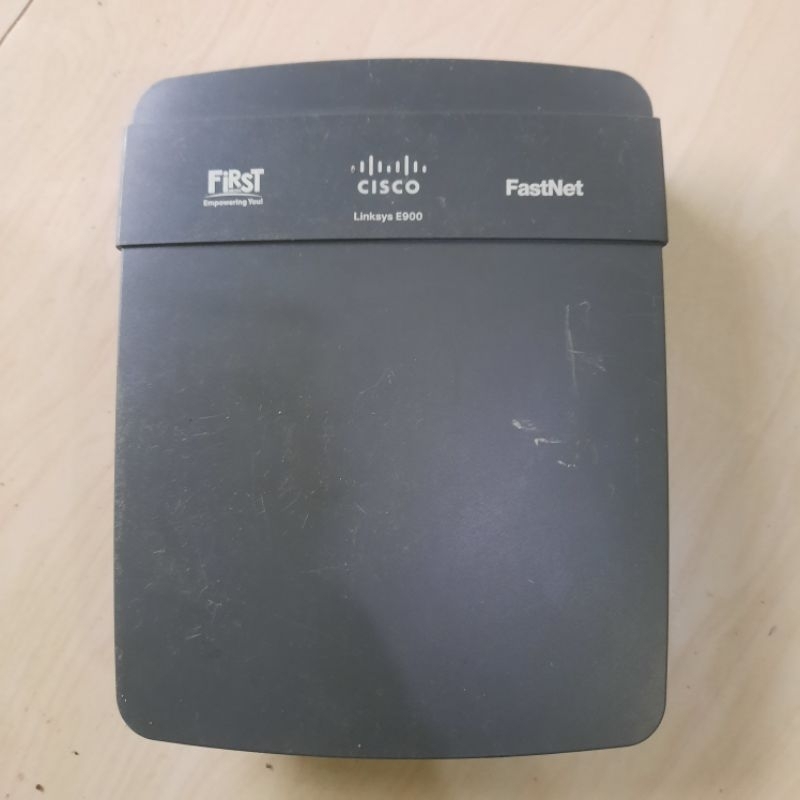 Router Cisco E900