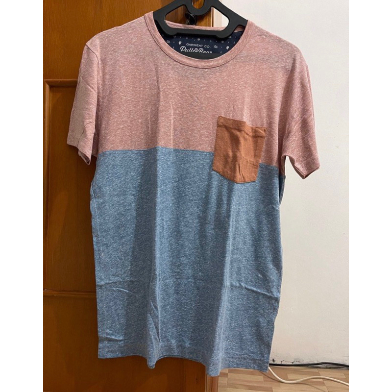 kaos Pull and Bear