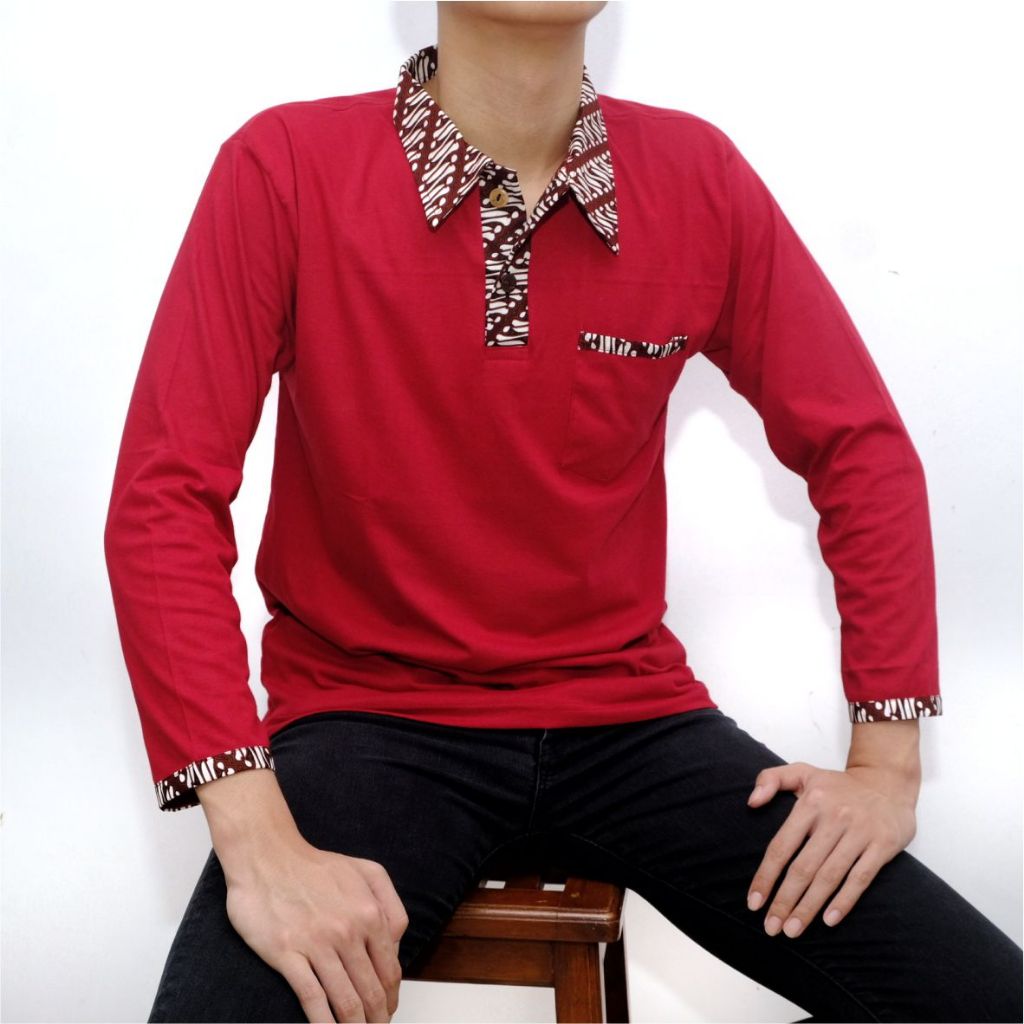 Kaos Krah Polo Batik Pria Lengan Panjang Warna Merah Maroon Premium Sari