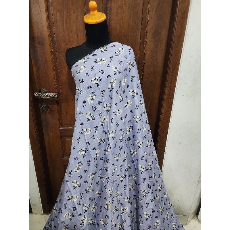 Kain Rayon Viscose Tangkai Daun Bunga Kuning Dasar Dusty Biru
