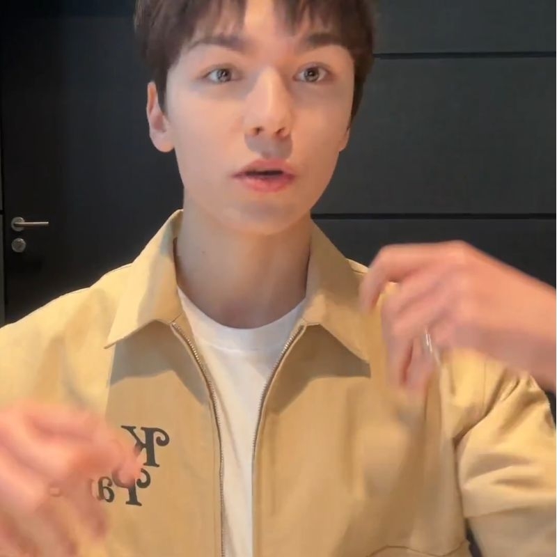 Sharing Caratland Memory Book