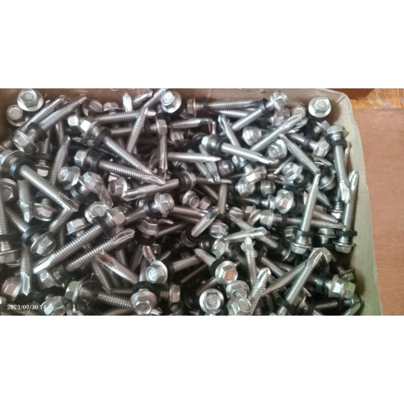 Baut skrup roofing baja ringan stainless 12x30 (3cm) roofing stainless 3cm