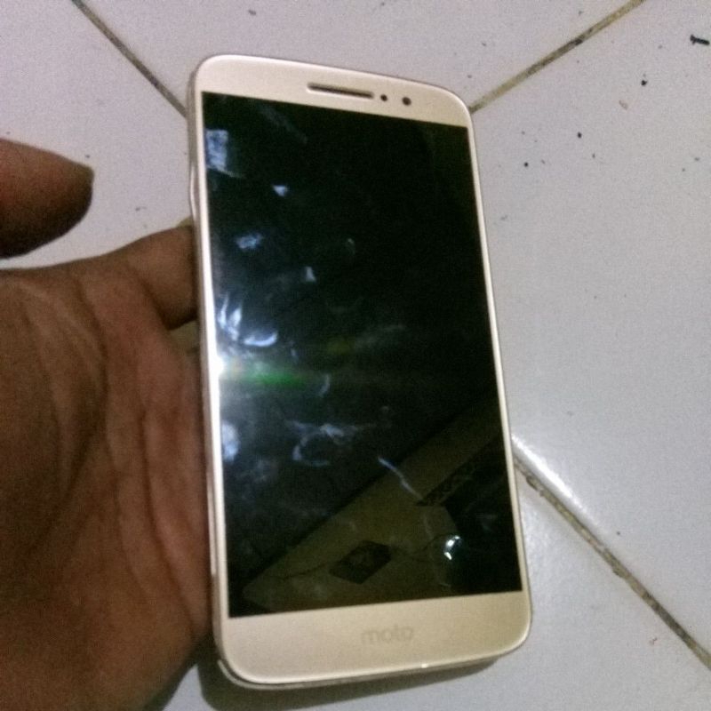 MOTO XT1663 RAM 4/32 MESIN HIDUP MINUS LCD MATI
