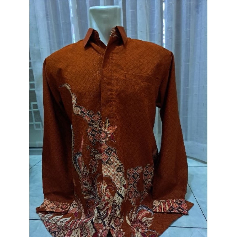 kemeja batik pria lengan panjang coklat