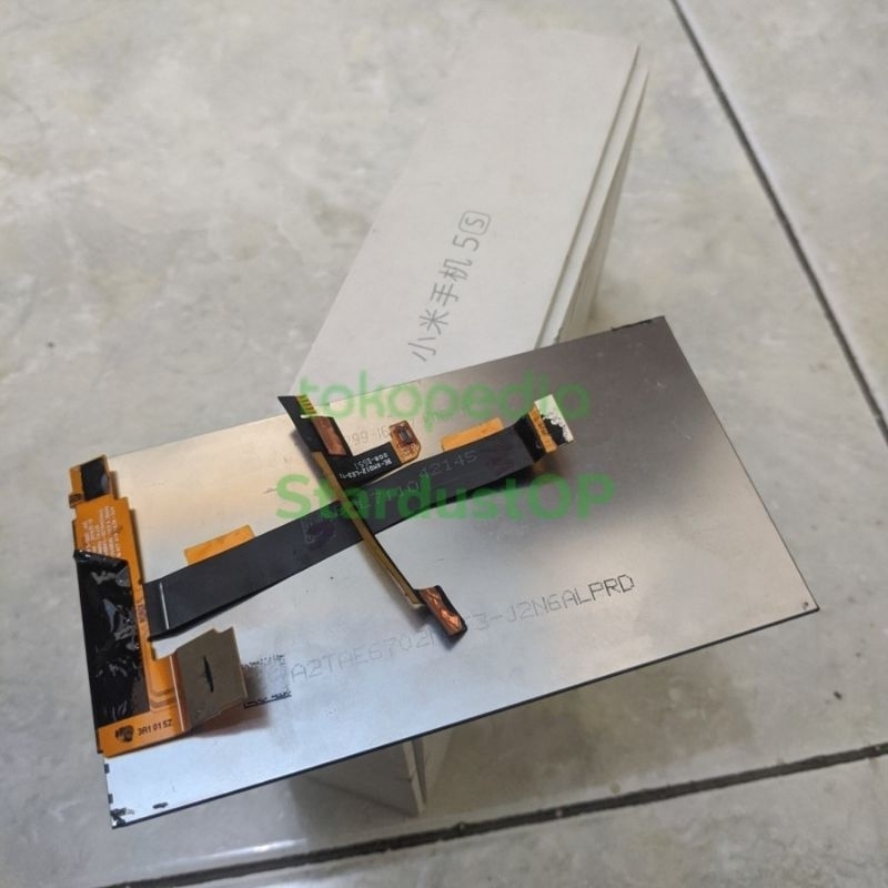 LCD Xiaomi MI5s Ori copotan 100% bisa fp(LCD Only)