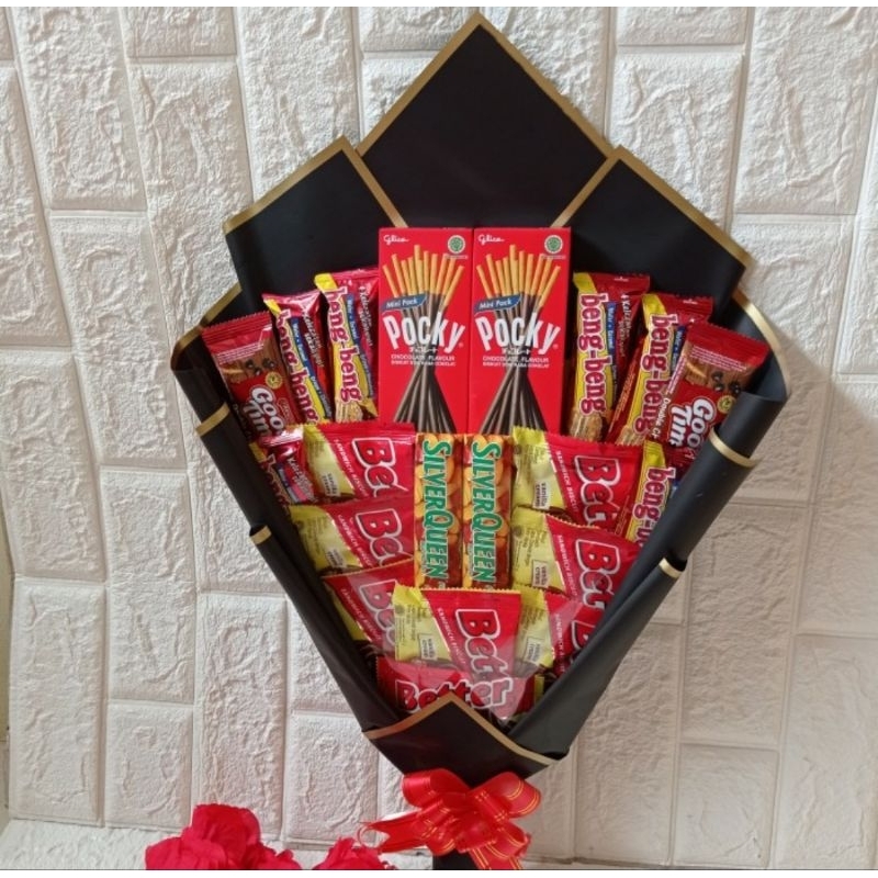 

Bucket Snack Wisuda Ulang Tahun